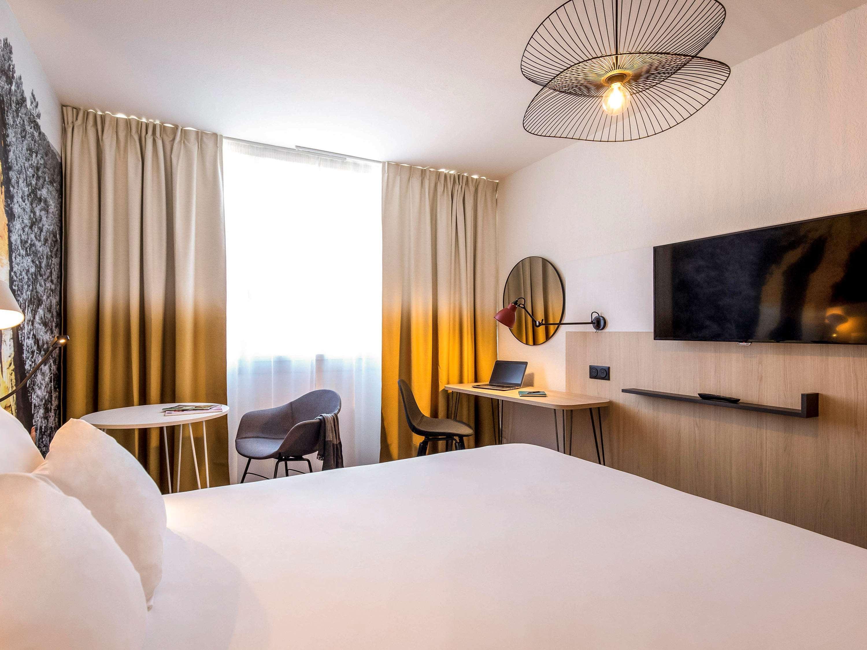 Mercure Cavaillon Exterior photo