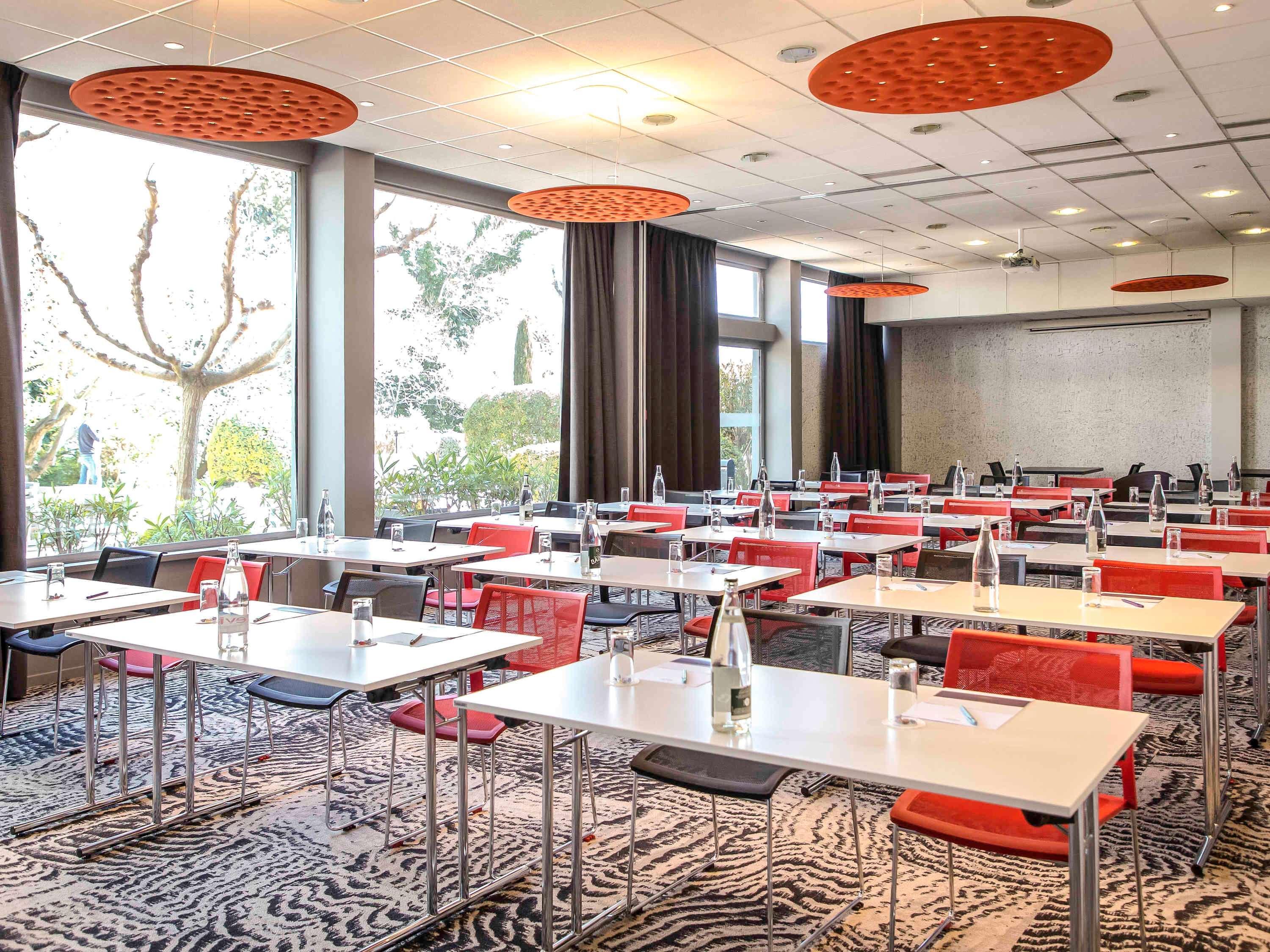 Mercure Cavaillon Exterior photo